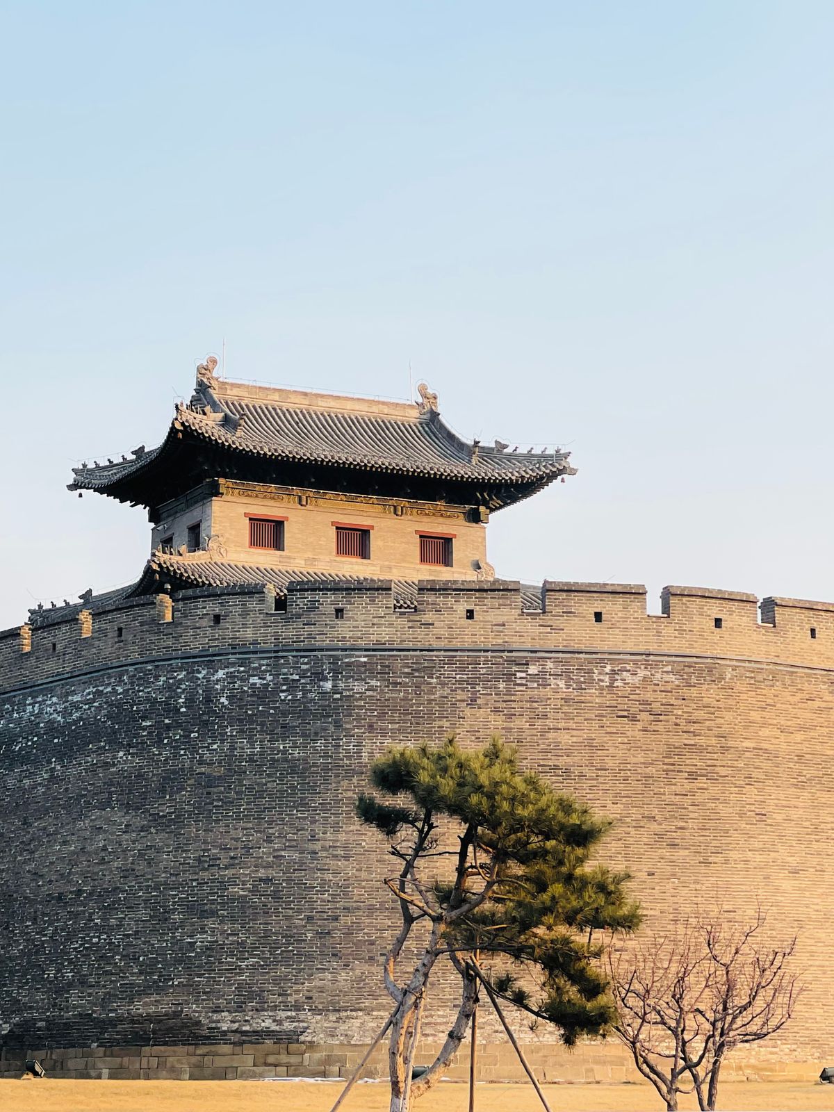 길게 이어진 수원 화성 성벽